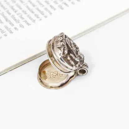 Picture of Pure Silver Box Pendant With Saraswati Carved/6.9gm