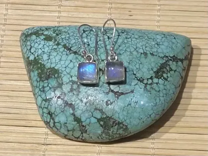 Picture of Pure Silver Earring With Natural Rainbow Moonstone/Women/3.3 Gram