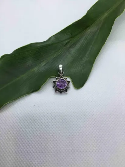 Picture of Pure Silver Natural Amethyst Pendent /3.42 Gm
