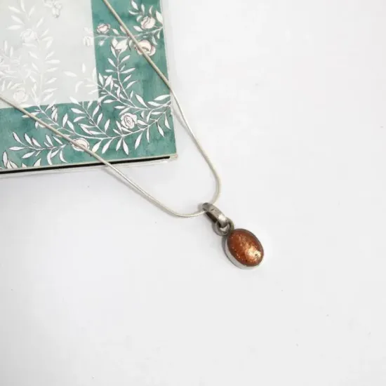 Picture of Pure Silver Sunstoned Necklace Pendant - Unisex