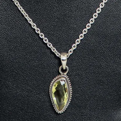 Picture of Pure Silver Necklace With Natural Lemon Topaz Unisex / 14.8 Grams