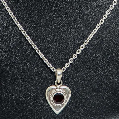 Picture of Pure Silver Necklace With Natural Garnet Unisex / 14 Gram