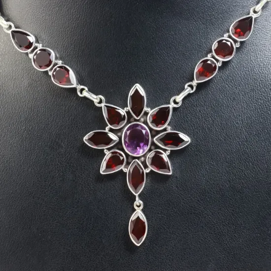 Picture of Pure Silver Necklace With Natural Amethyst/Garnet/Women/37.5 Gram