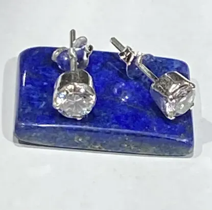 Picture of Pure Silver Ear Studs With Zirconia/Unisex/1.5 Gram