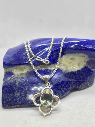 Picture of Pure Silver Necklace With Natural Green Amethyst/17.7 Gram