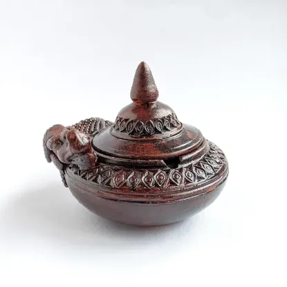 Picture of Axia Krafts Clay Ash tray Handicraft GIft Decoration Ashtray