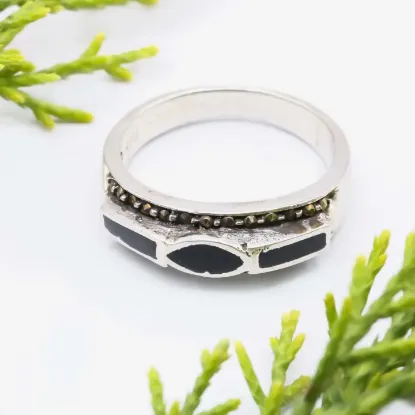 Picture of Pure Silver Ring With Natural Marcasite/Unisex/Black Onyx/4.8 Gram