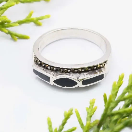 Picture of Pure Silver Ring With Natural Marcasite/Unisex/Black Onyx/4.8 Gram