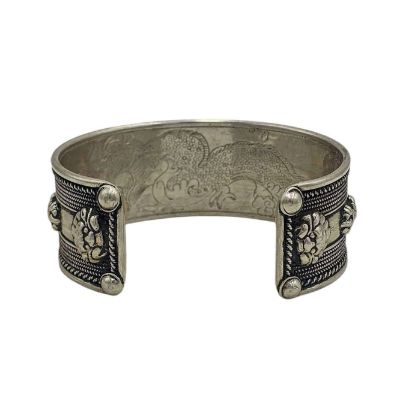Picture of Carved Silver Jewellery Bangle Or Bracelet with Gold Plated