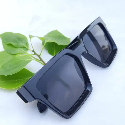 Picture of Luxury Fashion Style Sunglasses For Men